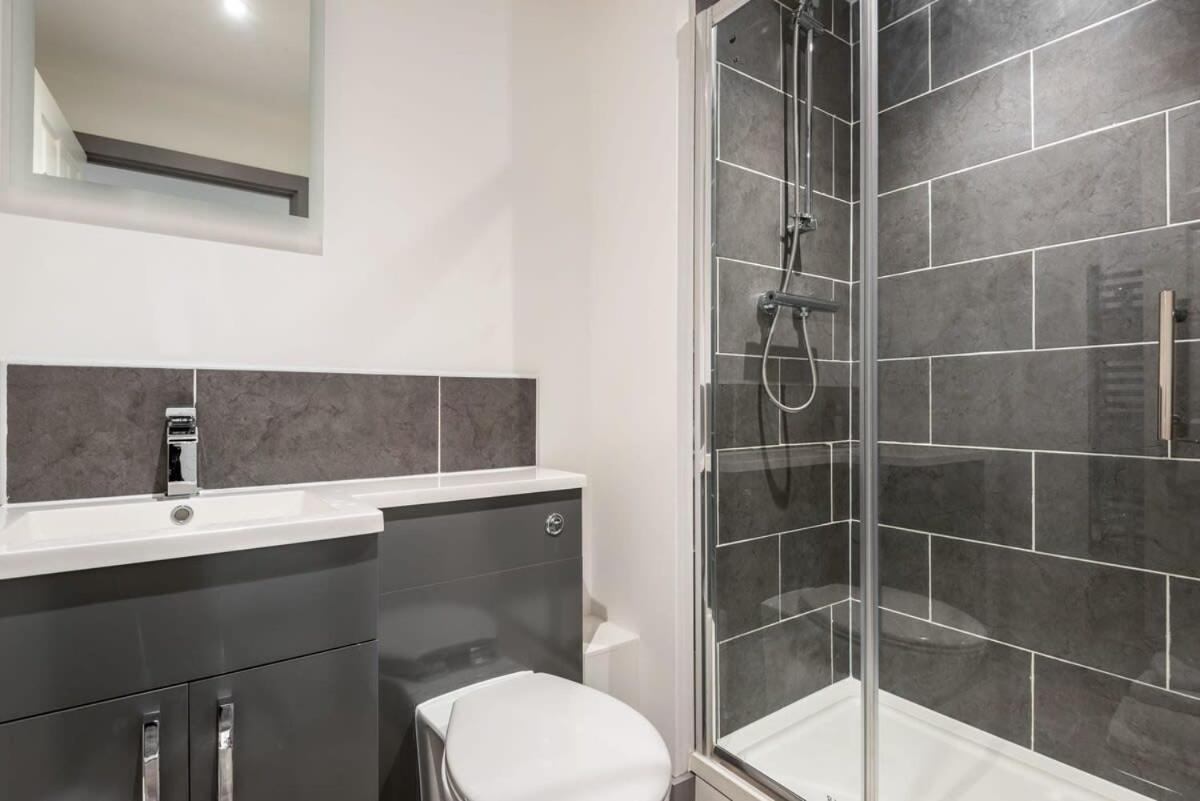 Contemporary 1 Bedroom Apartment In Central Hull Kingston upon Hull Ngoại thất bức ảnh